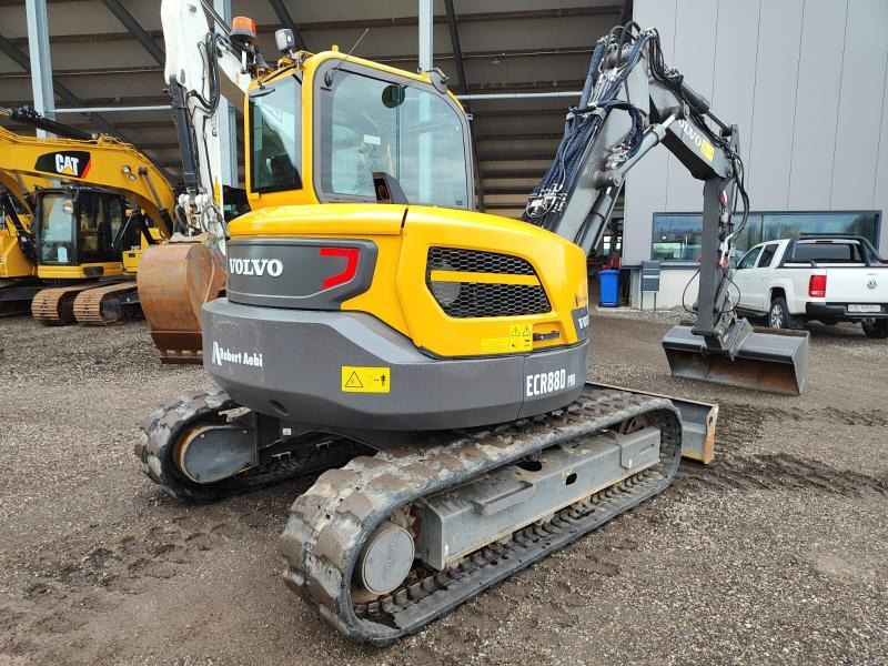 Volvo ECR88D Pro - حفارة مصغرة: صور 4 Volvo ECR88D Pro - حفارة مصغرة: صور 4
