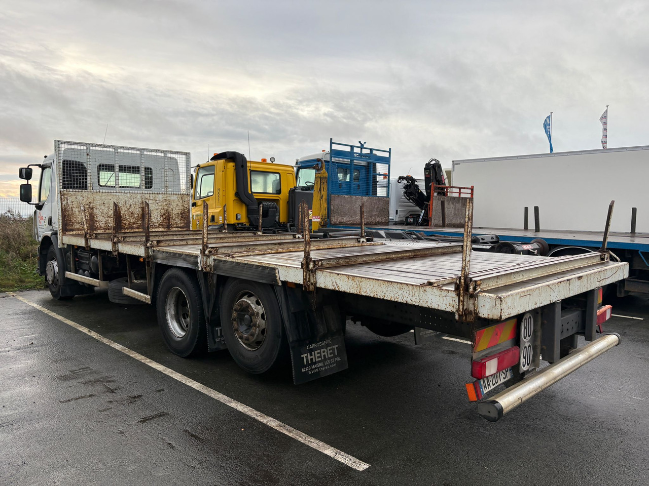 Renault Premium 370 DXI - شاحنات مسطحة: صور 3 Renault Premium 370 DXI - شاحنات مسطحة: صور 3