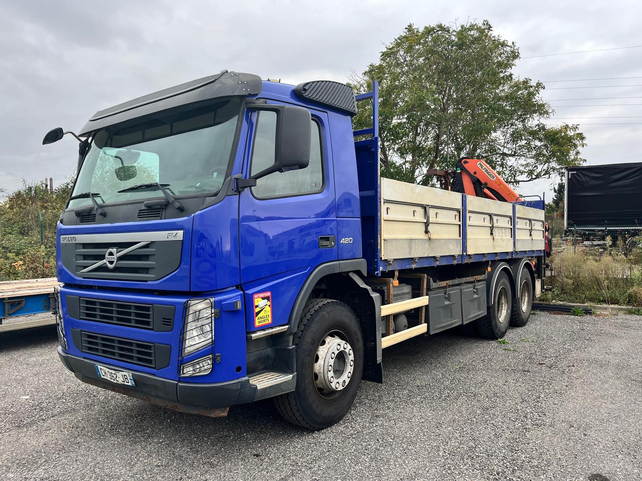Volvo FM 420 - شاحنات مسطحة: صور 1 Volvo FM 420 - شاحنات مسطحة: صور 1
