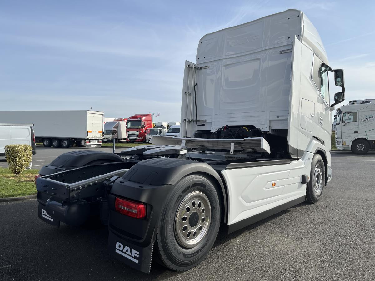 DAF XG 530 FT MY 2025 - شاحنة جرار: صور 4 DAF XG 530 FT MY 2025 - شاحنة جرار: صور 4
