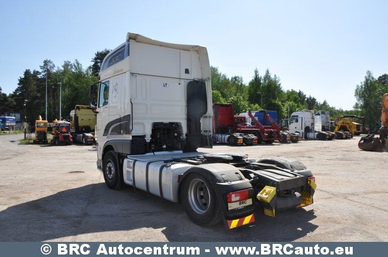 DAF XF 530FT SuperSpaceCab Retarder Euro6 - شاحنة جرار: صور 4 DAF XF 530FT SuperSpaceCab Retarder Euro6 - شاحنة جرار: صور 4