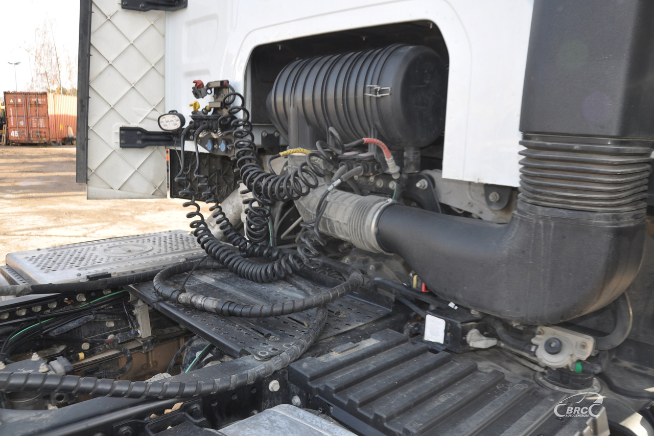 شاحنة جرار Ford F-MAX: صور 12 شاحنة جرار Ford F-MAX: صور 12