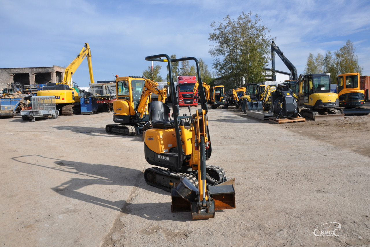 Hyundai HX10A - حفارة مصغرة: صور 2 Hyundai HX10A - حفارة مصغرة: صور 2