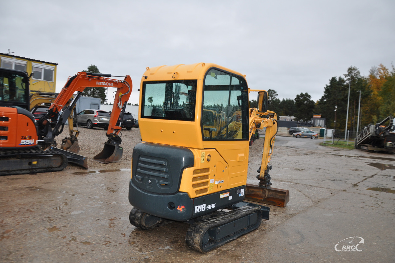 Hyundai R18-9AK - حفارة مصغرة: صور 4 Hyundai R18-9AK - حفارة مصغرة: صور 4