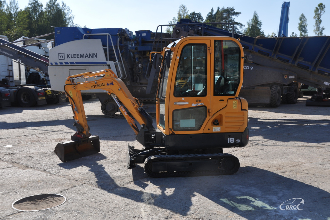 Hyundai R18-9 - حفارة مصغرة: صور 3 Hyundai R18-9 - حفارة مصغرة: صور 3