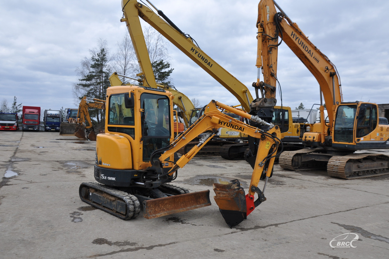 Hyundai R25Z-9AK - حفارة مصغرة: صور 2 Hyundai R25Z-9AK - حفارة مصغرة: صور 2