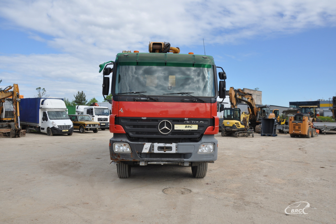 Mercedes-Benz 4144 - شاحنة خلاطة خرسانة: صور 3 Mercedes-Benz 4144 - شاحنة خلاطة خرسانة: صور 3