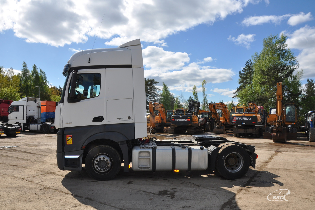 Mercedes-Benz Actros - شاحنة جرار: صور 3 Mercedes-Benz Actros - شاحنة جرار: صور 3