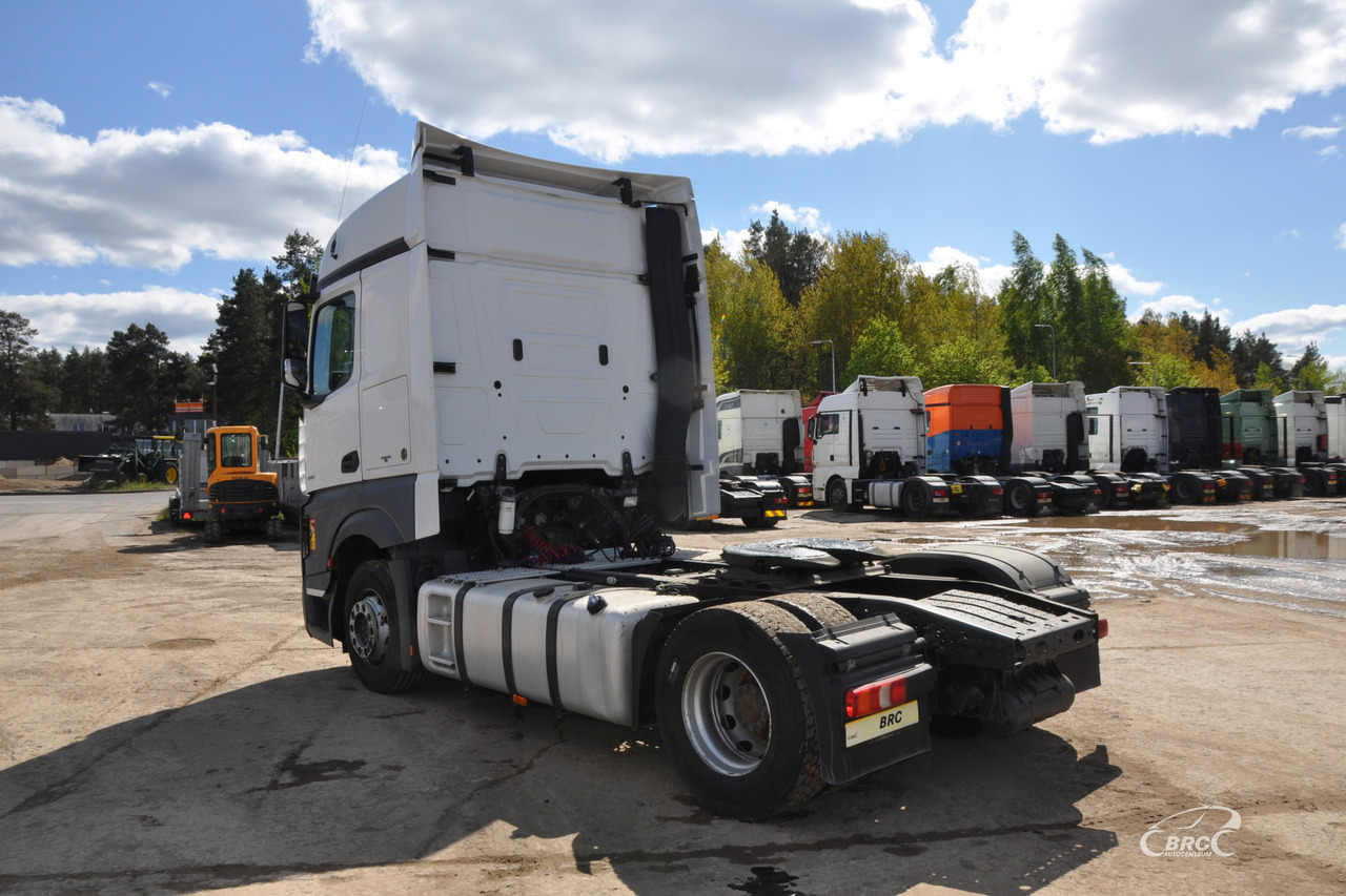 Mercedes-Benz Actros - شاحنة جرار: صور 4 Mercedes-Benz Actros - شاحنة جرار: صور 4