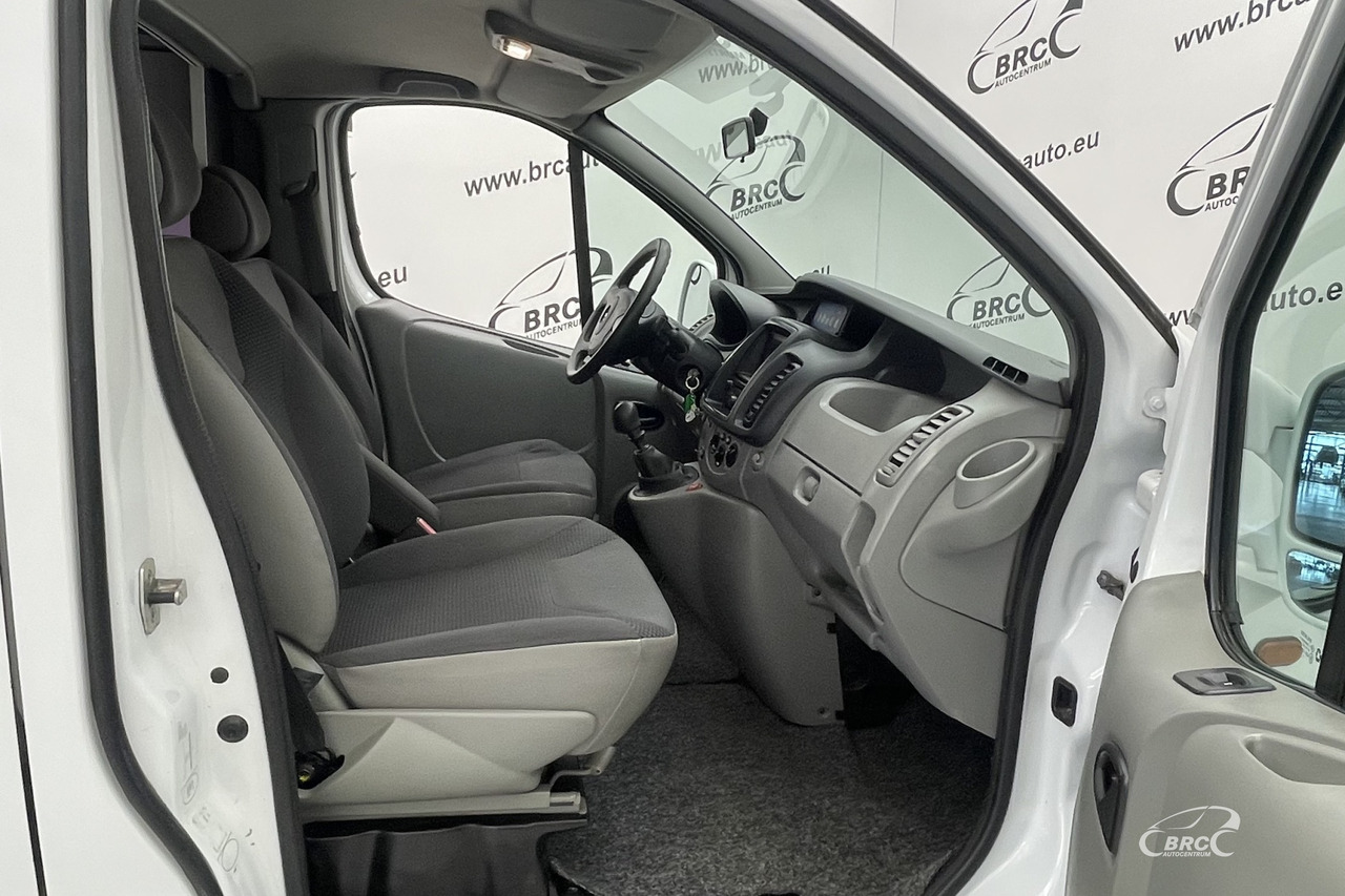Opel Vivaro - كرفان فان: صور 4 Opel Vivaro - كرفان فان: صور 4