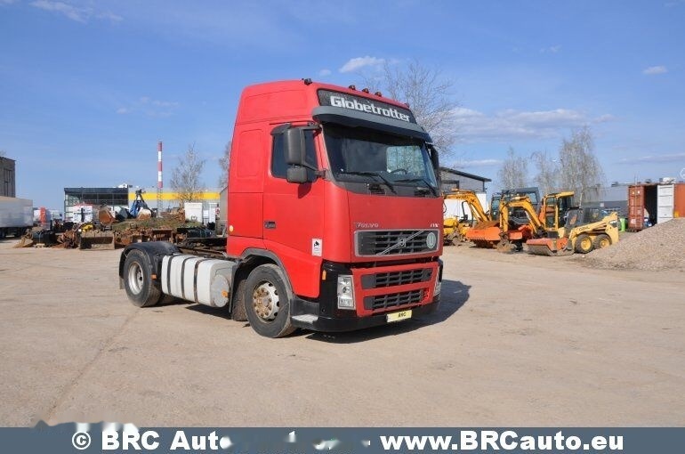 Volvo FH12 ADR - شاحنة جرار: صور 2 Volvo FH12 ADR - شاحنة جرار: صور 2