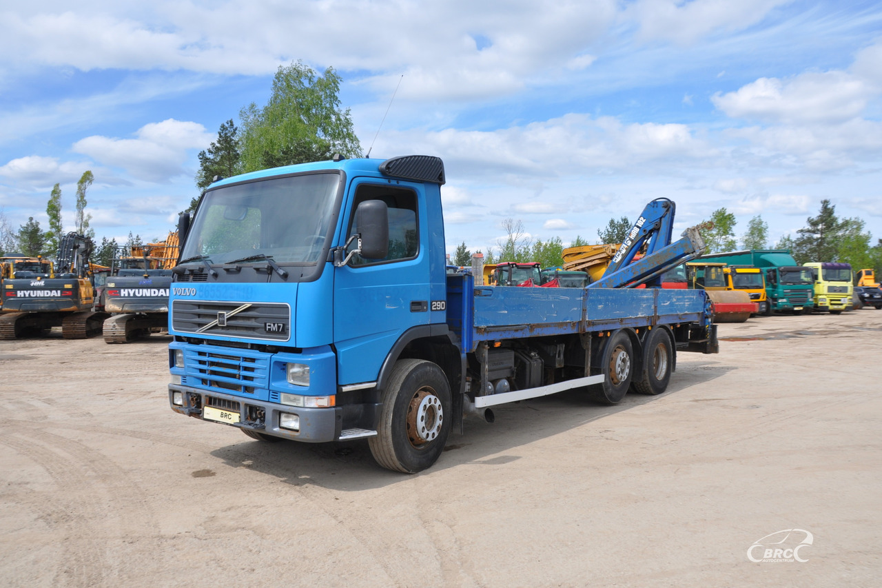 Volvo FM7 - شاحنات مسطحة: صور 1 Volvo FM7 - شاحنات مسطحة: صور 1
