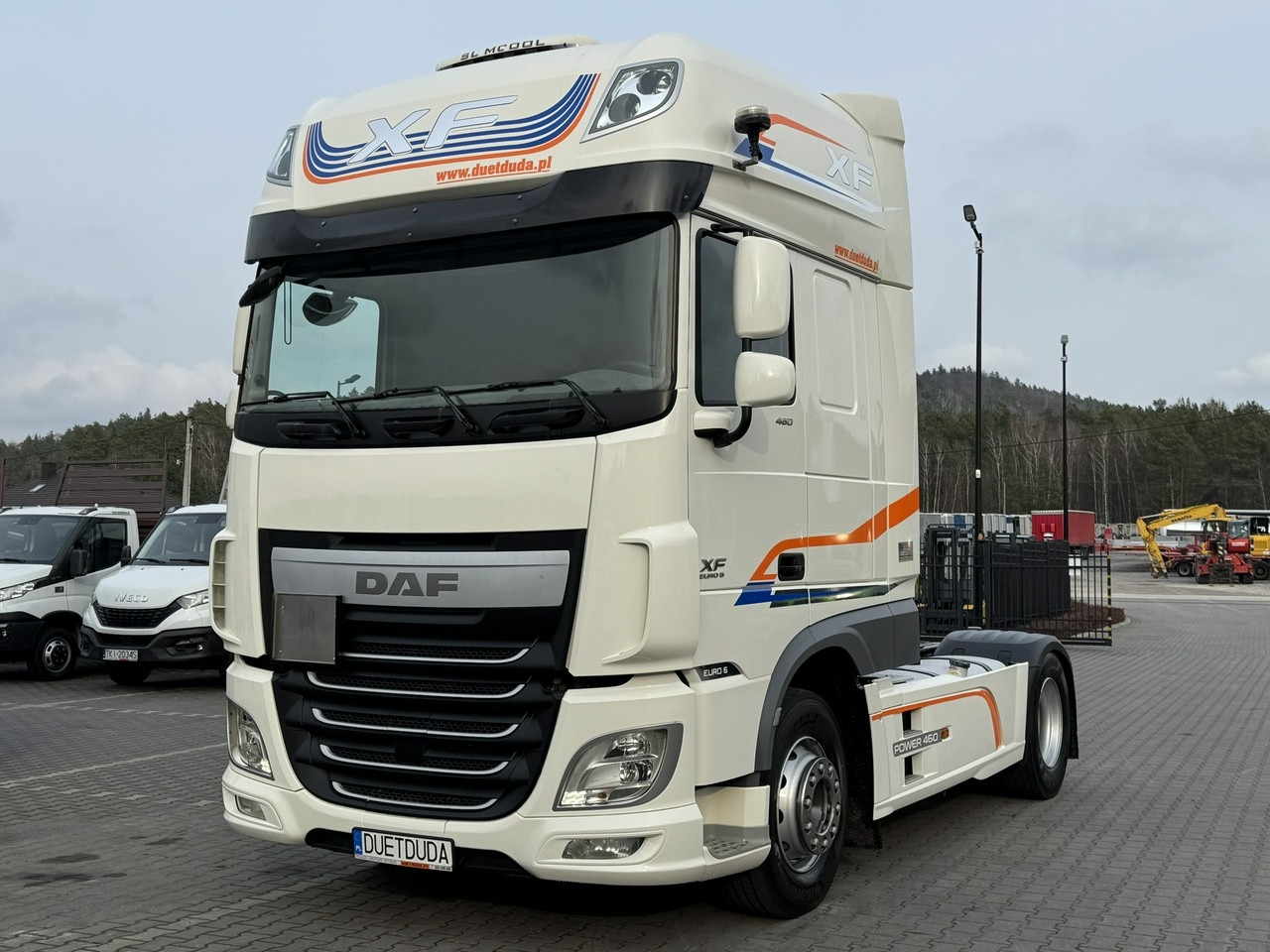 DAF XF 460 SSC E6 Standard Klima Postojowa - شاحنة جرار: صور 3 DAF XF 460 SSC E6 Standard Klima Postojowa - شاحنة جرار: صور 3