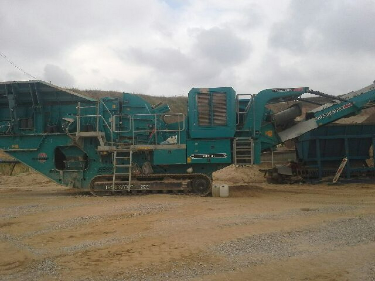 Extec PowerScreen Trakpactor 320 CR 027 Wydajność nawet do 320t/h - كسارة التصادمية: صور 1 Extec PowerScreen Trakpactor 320 CR 027 Wydajność nawet do 320t/h - كسارة التصادمية: صور 1