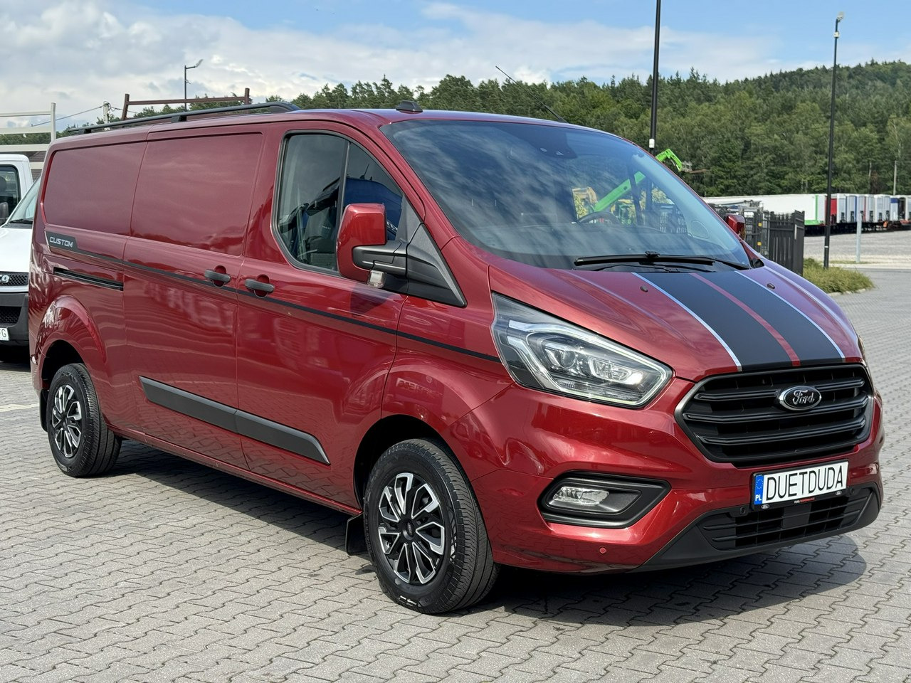 Ford Transit Custom - فان المدمجة: صور 4 Ford Transit Custom - فان المدمجة: صور 4