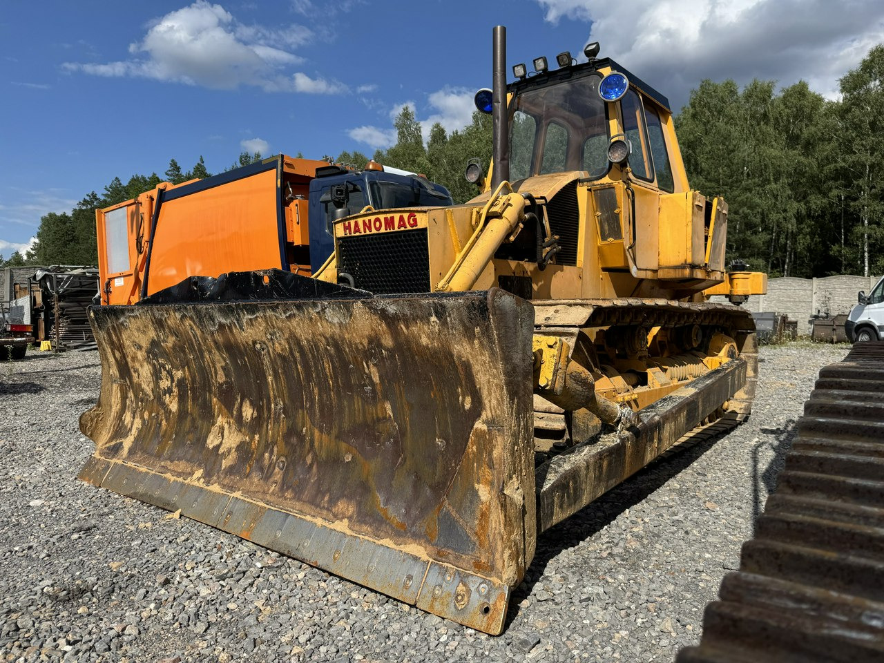 Hanomag Zrywak Waga-18ton w Pełni Sprawny do Pracy K12c - بلدوزر: صور 4 Hanomag Zrywak Waga-18ton w Pełni Sprawny do Pracy K12c - بلدوزر: صور 4