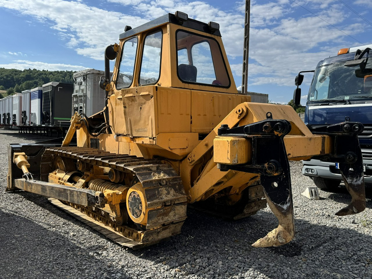 Hanomag Zrywak Waga-18ton w Pełni Sprawny do Pracy K12c - بلدوزر: صور 3 Hanomag Zrywak Waga-18ton w Pełni Sprawny do Pracy K12c - بلدوزر: صور 3