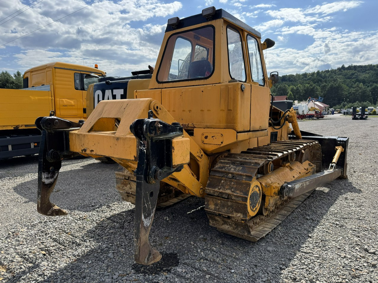 Hanomag Zrywak Waga-18ton w Pełni Sprawny do Pracy K12c - بلدوزر: صور 2 Hanomag Zrywak Waga-18ton w Pełni Sprawny do Pracy K12c - بلدوزر: صور 2