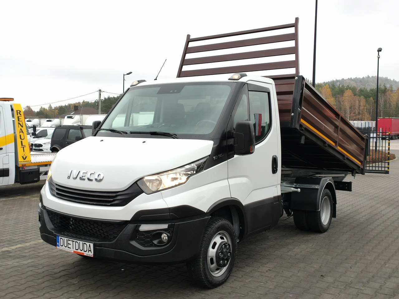 Iveco Daily 35C14 - قلاب صغير: صور 3 Iveco Daily 35C14 - قلاب صغير: صور 3