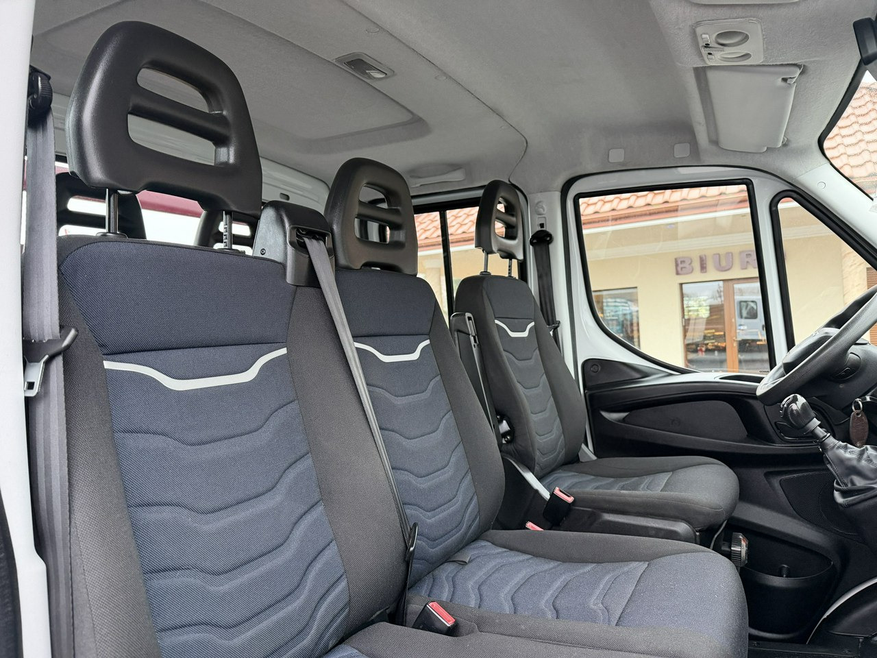 قلاب صغير Iveco Daily 35C16 V: صور 24 قلاب صغير Iveco Daily 35C16 V: صور 24
