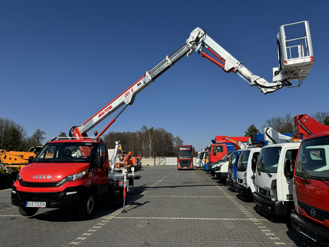 Iveco Daily 35S12 - مصاعد الازدهار محمولة على شاحنة: صور 5 Iveco Daily 35S12 - مصاعد الازدهار محمولة على شاحنة: صور 5