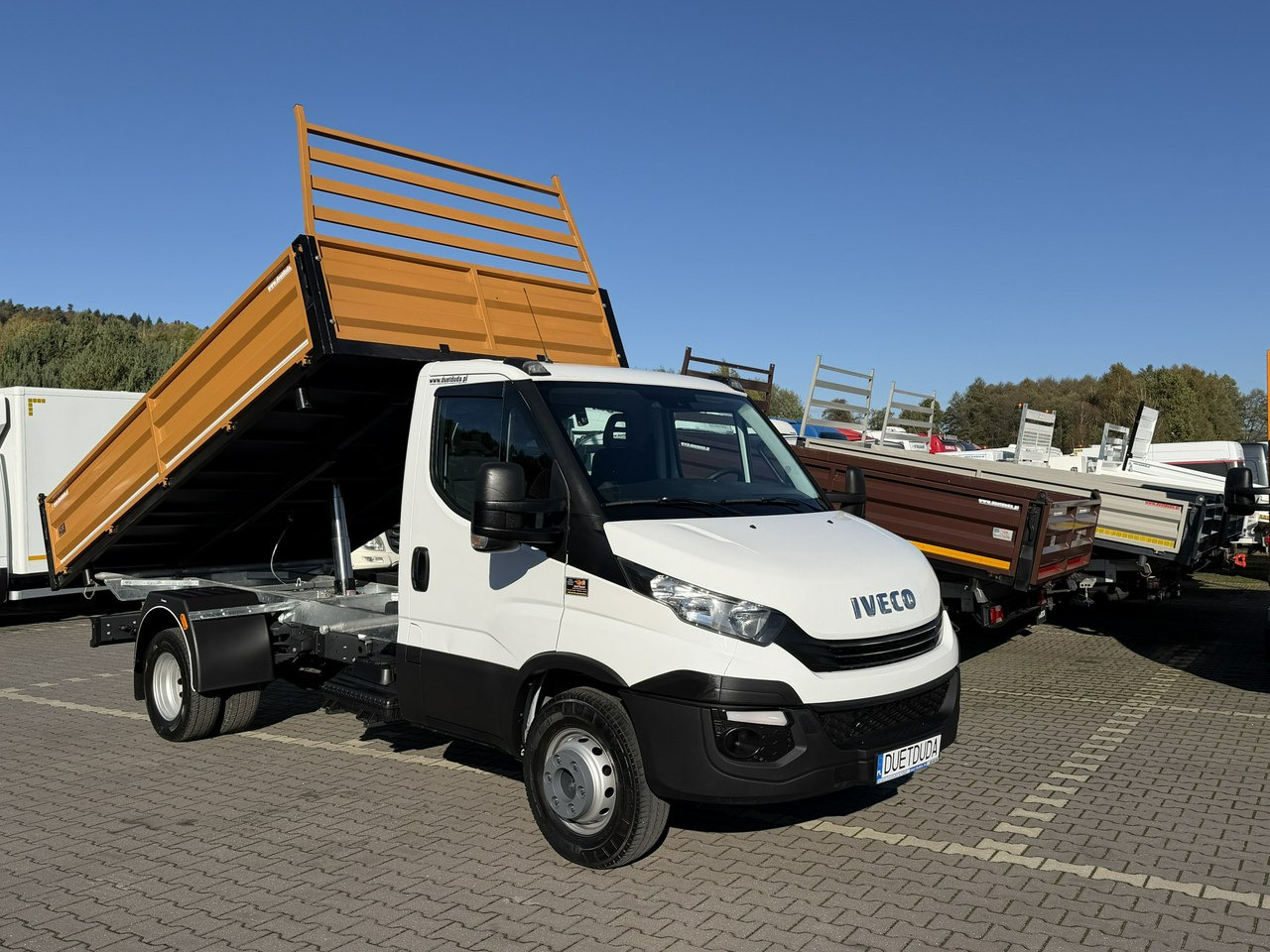 Iveco Daily 65C15 V H - قلاب صغير: صور 2 Iveco Daily 65C15 V H - قلاب صغير: صور 2