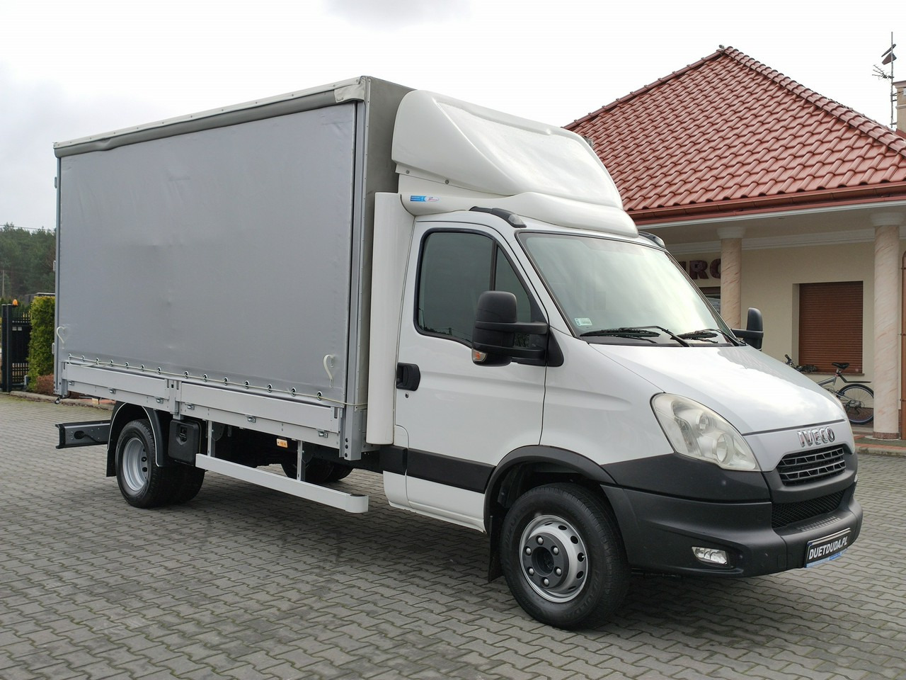 Iveco Daily 70C17 Firana Tył Drzwi Zadbany w Pełni Sprawny Super Stan - الشاحنات الصغيرة ستائر: صور 1 Iveco Daily 70C17 Firana Tył Drzwi Zadbany w Pełni Sprawny Super Stan - الشاحنات الصغيرة ستائر: صور 1