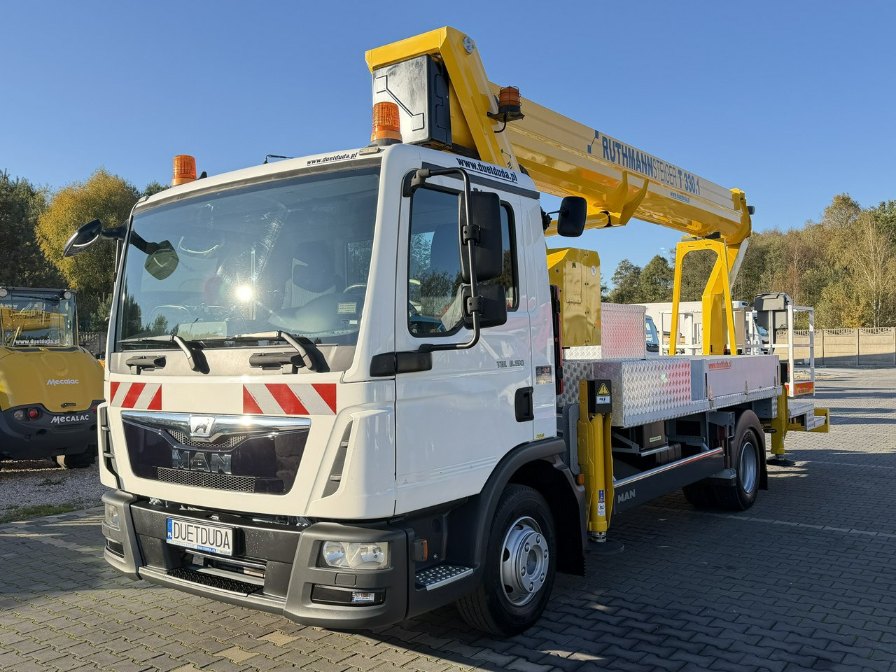 MAN TGL 7.150 Zwyżka Ruthmann T330 33-Metry w bok 21m Mały przebieg - مصاعد الازدهار محمولة على شاحنة: صور 5 MAN TGL 7.150 Zwyżka Ruthmann T330 33-Metry w bok 21m Mały przebieg - مصاعد الازدهار محمولة على شاحنة: صور 5