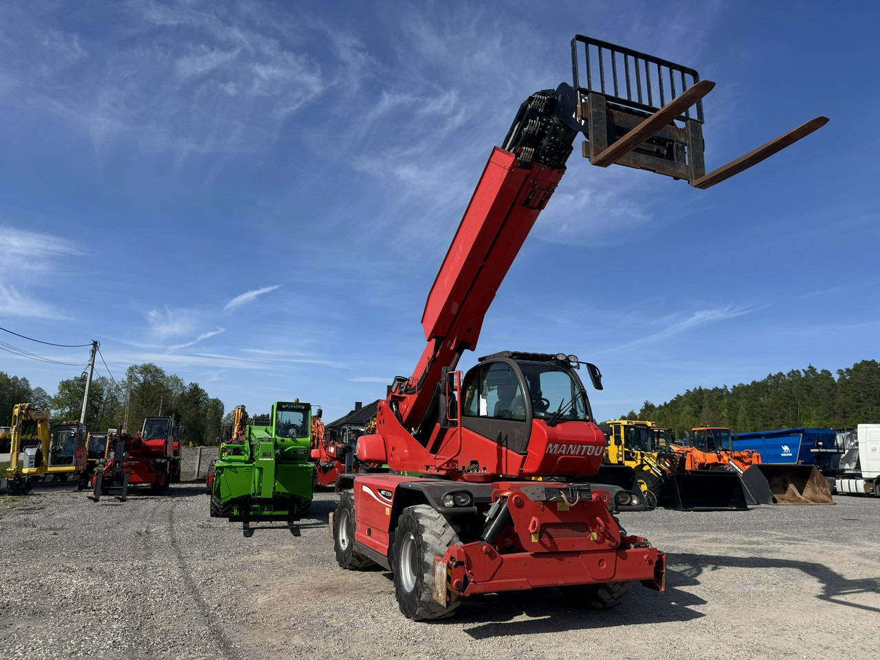 Manitou MRT 2150 + ROTO Ładowarka Teleskopowa Obrotowa 2550 - رافعة تلسكوبية: صور 5 Manitou MRT 2150 + ROTO Ładowarka Teleskopowa Obrotowa 2550 - رافعة تلسكوبية: صور 5
