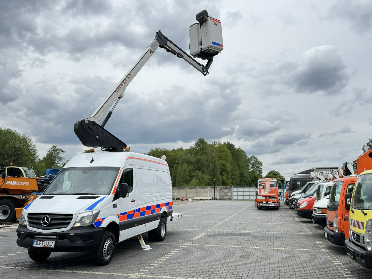 Mercedes Sprinter Zwyżka Podnośnik Koszowy KLUBB K42P UDT WUMAG GSR - مصاعد الازدهار محمولة على شاحنة: صور 2 Mercedes Sprinter Zwyżka Podnośnik Koszowy KLUBB K42P UDT WUMAG GSR - مصاعد الازدهار محمولة على شاحنة: صور 2
