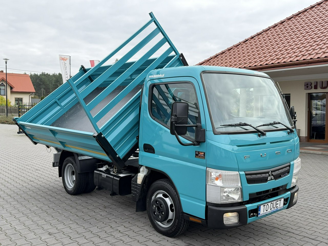 Mitsubishi Canter - قلاب صغير: صور 4 Mitsubishi Canter - قلاب صغير: صور 4
