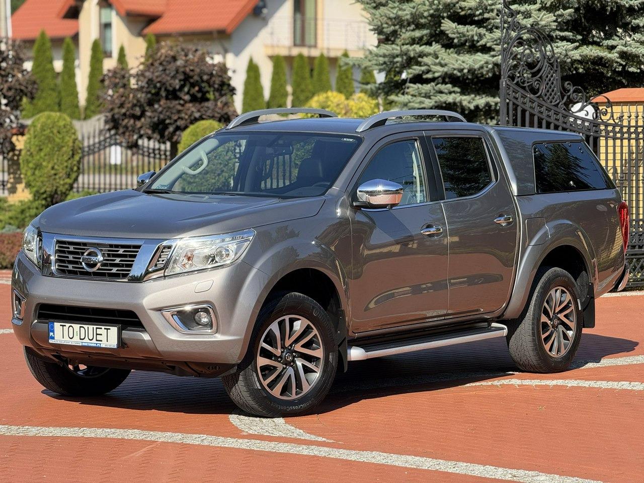 Nissan Navara - شاحنة البيك أب: صور 1 Nissan Navara - شاحنة البيك أب: صور 1