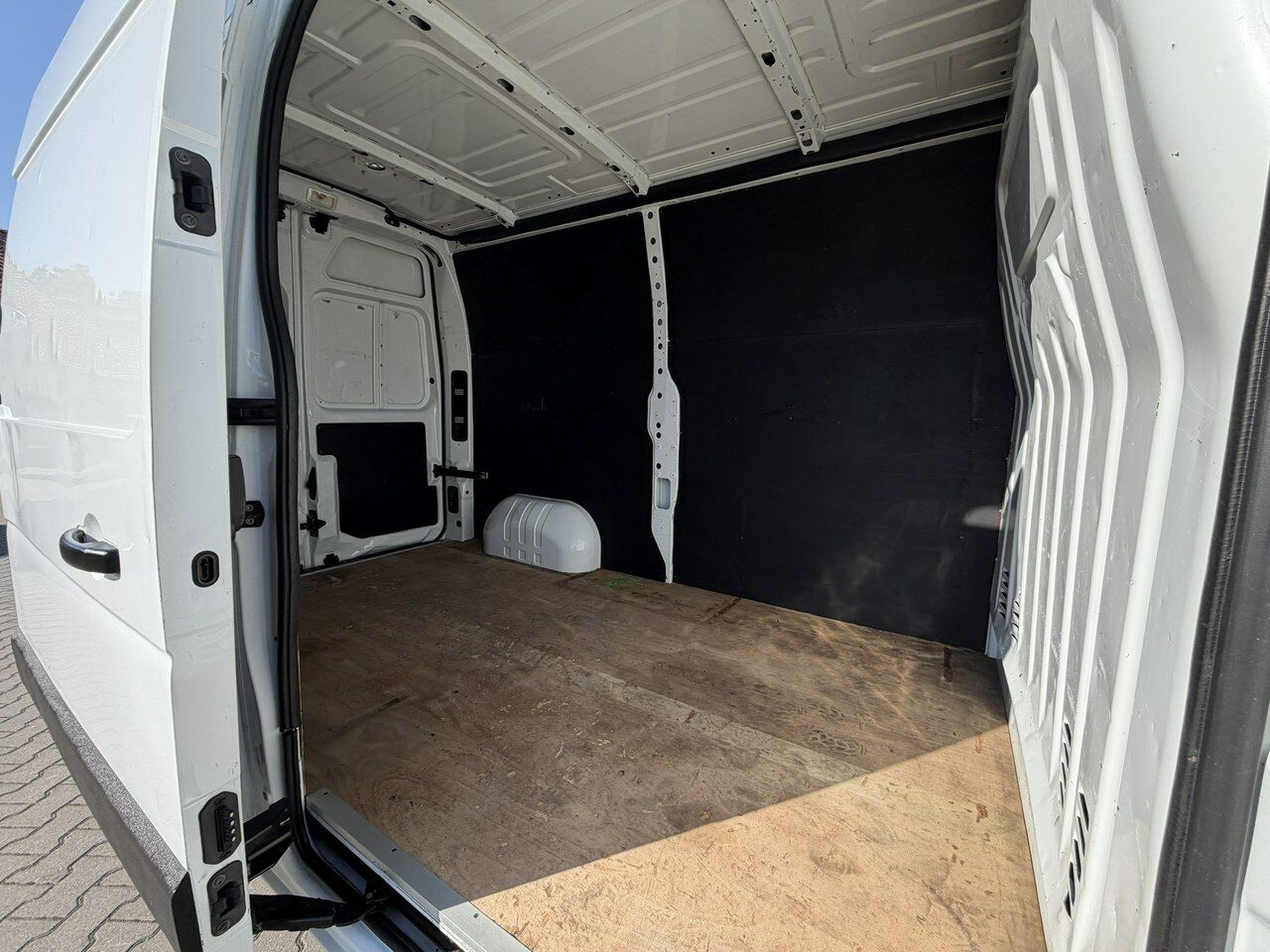 فان Renault Master: صور 16