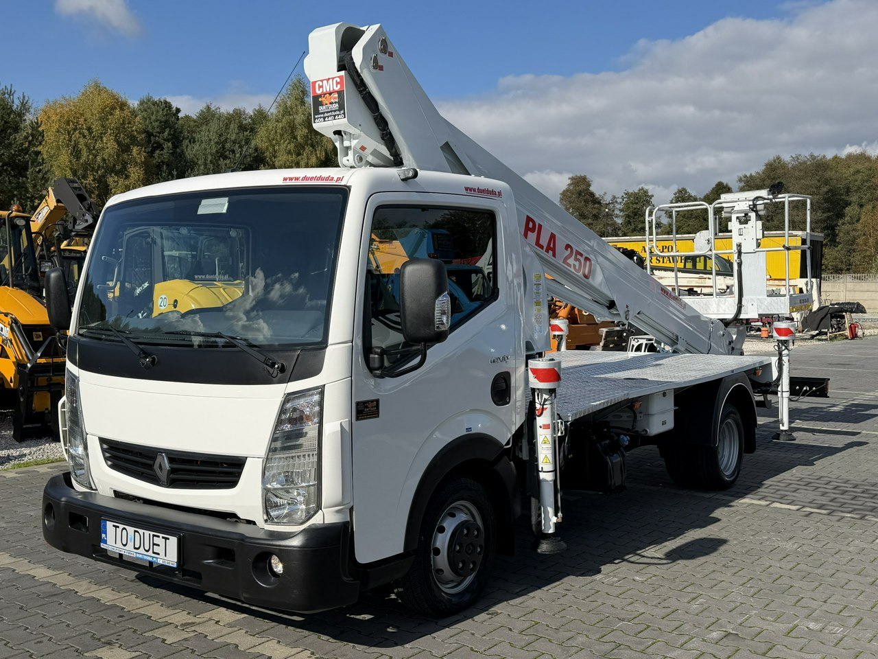Renault Maxity - مصاعد الازدهار محمولة على شاحنة: صور 4 Renault Maxity - مصاعد الازدهار محمولة على شاحنة: صور 4