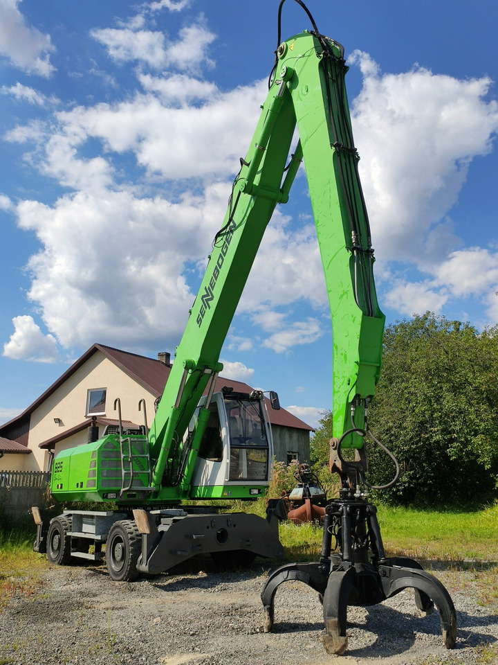 Sennebogen 825 Przeładunkowa Przemysłowa Zadbana Super Stan !!! - حفارة النقل والشحن: صور 4 Sennebogen 825 Przeładunkowa Przemysłowa Zadbana Super Stan !!! - حفارة النقل والشحن: صور 4