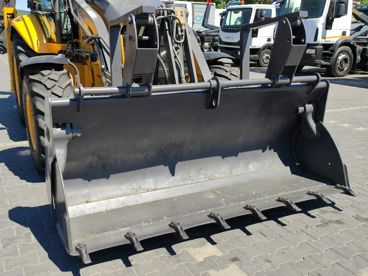 Volvo BL61+ ( KLIMA ) - حفار متعدد الاستخدام: صور 5 Volvo BL61+ ( KLIMA ) - حفار متعدد الاستخدام: صور 5