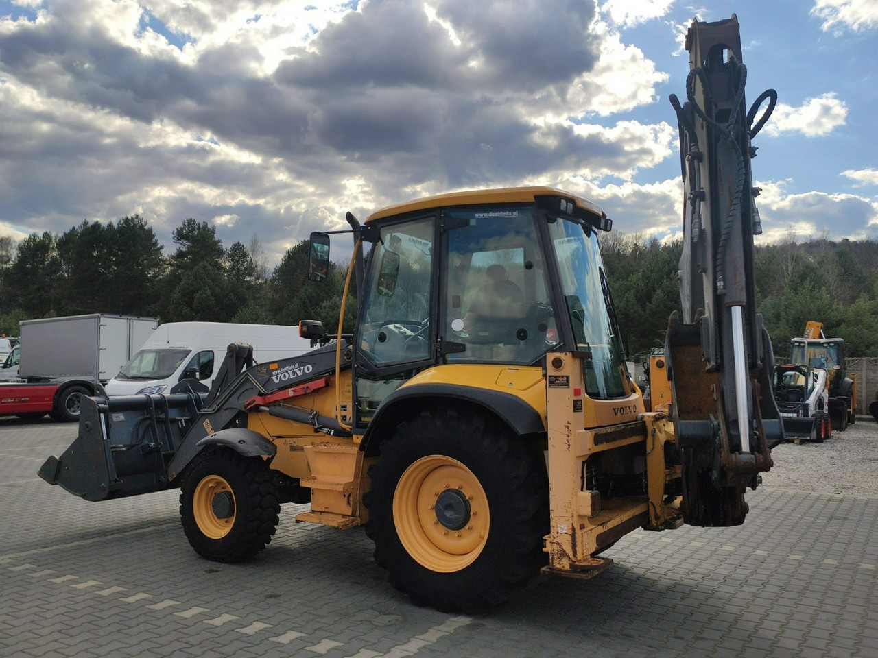 Volvo BL61B Oryginalna Bez Luzów i Wycieków Zadbana Sprawna Super Stan - حفار متعدد الاستخدام: صور 5 Volvo BL61B Oryginalna Bez Luzów i Wycieków Zadbana Sprawna Super Stan - حفار متعدد الاستخدام: صور 5