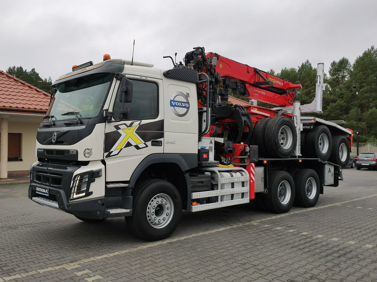 Volvo FMX 540 6x4 RETARDER PALFORET EPSILON S300L Do Drewna - شاحنة قطع الأشجار: صور 1 Volvo FMX 540 6x4 RETARDER PALFORET EPSILON S300L Do Drewna - شاحنة قطع الأشجار: صور 1
