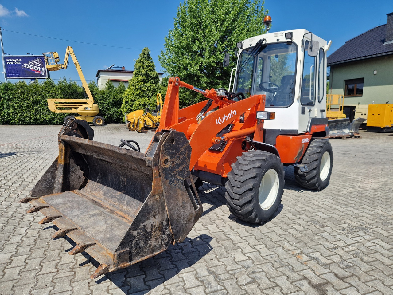 KUBOTA R520N - اللودر بعجل: صور 5 KUBOTA R520N - اللودر بعجل: صور 5