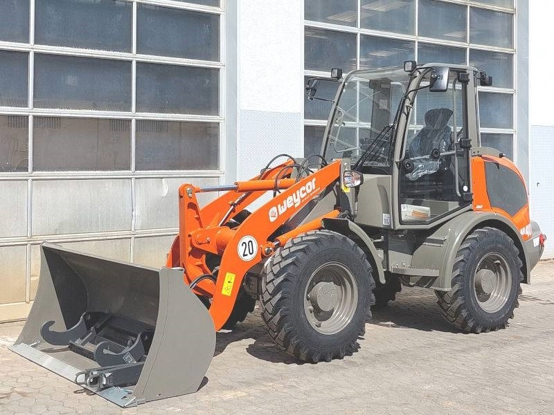 Atlas AR 400 - شيول صغير: صور 2 Atlas AR 400 - شيول صغير: صور 2