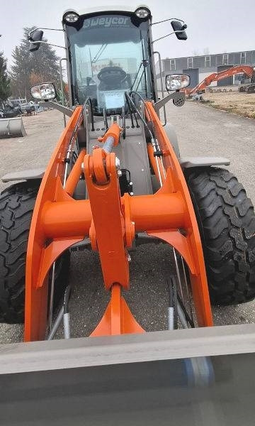 Atlas AR 420 - شيول صغير: صور 3 Atlas AR 420 - شيول صغير: صور 3