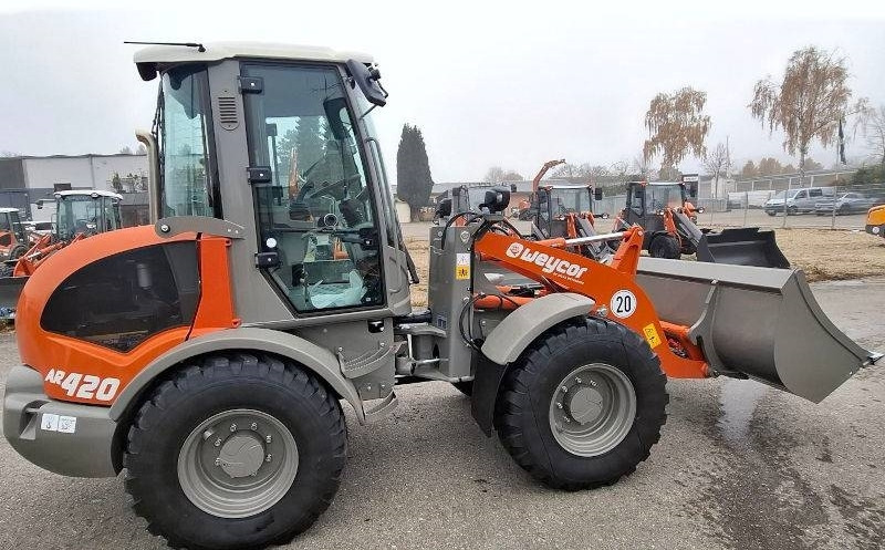 Atlas AR 420 - شيول صغير: صور 4 Atlas AR 420 - شيول صغير: صور 4