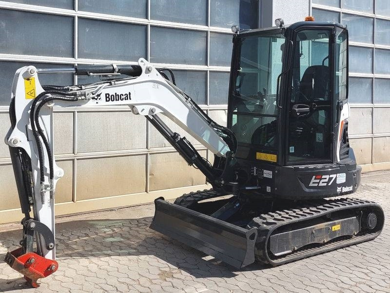 Bobcat E 27 - حفارة مصغرة: صور 2 Bobcat E 27 - حفارة مصغرة: صور 2