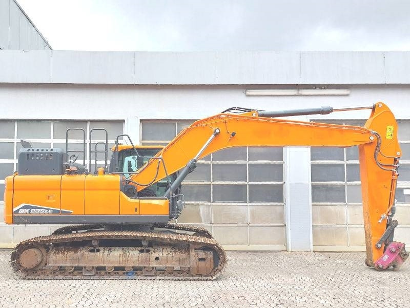 Doosan DX 235 C-7 - حفارات زحافة: صور 5 Doosan DX 235 C-7 - حفارات زحافة: صور 5