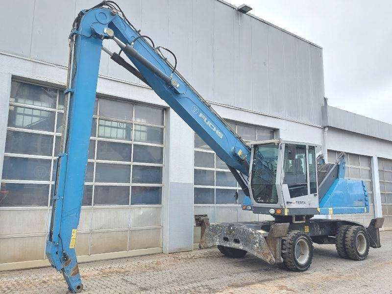 Fuchs MHL 335 E - حفارة النقل والشحن: صور 2 Fuchs MHL 335 E - حفارة النقل والشحن: صور 2