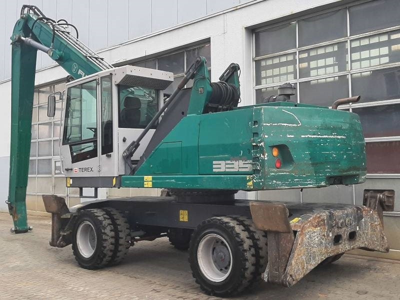 Fuchs MHL 335 E - حفارة النقل والشحن: صور 3 Fuchs MHL 335 E - حفارة النقل والشحن: صور 3