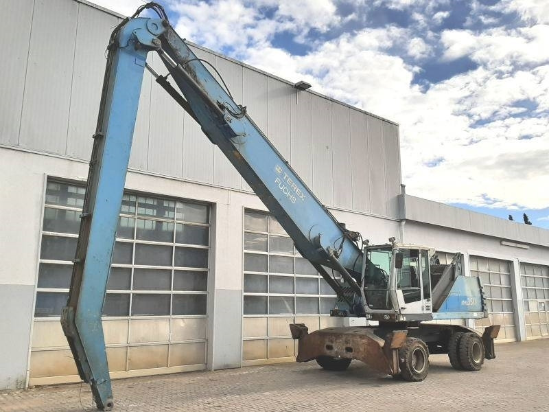 Fuchs MHL 350 D - حفارة النقل والشحن: صور 2 Fuchs MHL 350 D - حفارة النقل والشحن: صور 2