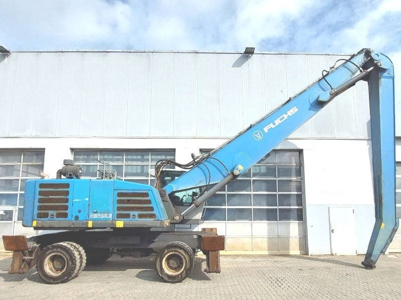 Fuchs MHL 350 F - حفارة النقل والشحن: صور 5 Fuchs MHL 350 F - حفارة النقل والشحن: صور 5
