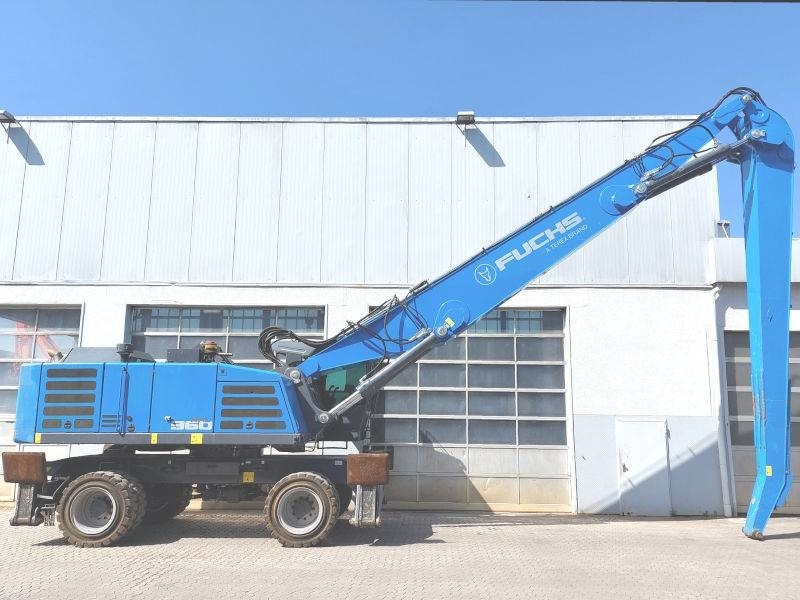 Fuchs MHL 360 F - حفارة النقل والشحن: صور 5 Fuchs MHL 360 F - حفارة النقل والشحن: صور 5
