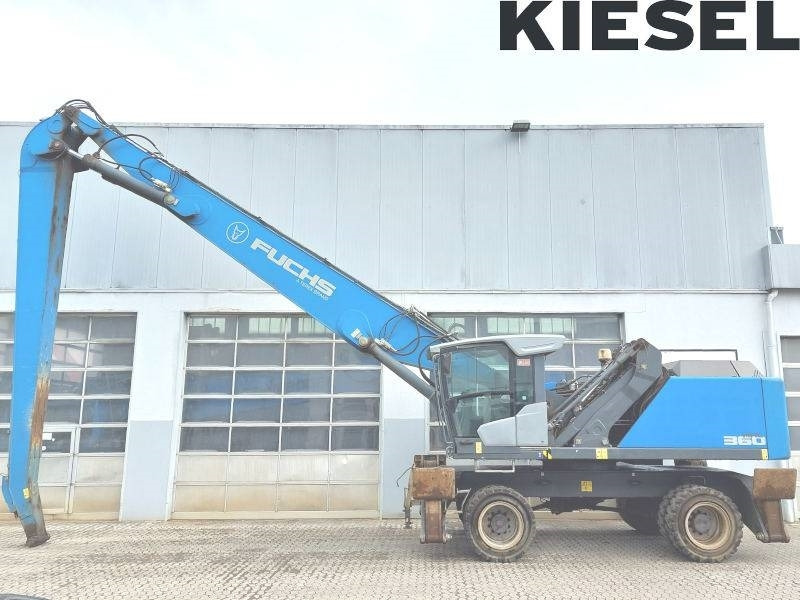 Fuchs MHL 360 F - حفارة النقل والشحن: صور 1 Fuchs MHL 360 F - حفارة النقل والشحن: صور 1